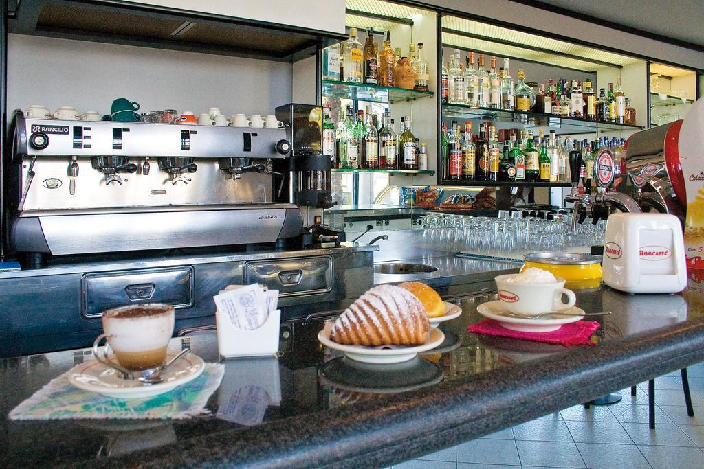 Hotel La Sirenetta トルトレート エクステリア 写真
